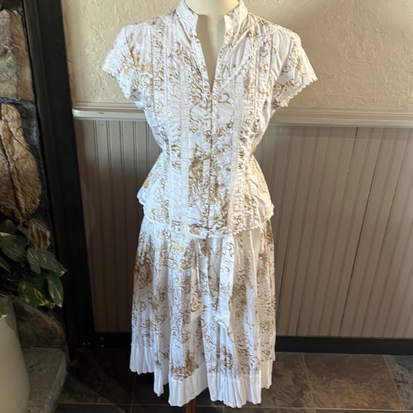 Nygard Collection Outfit - Picture 4 of 9